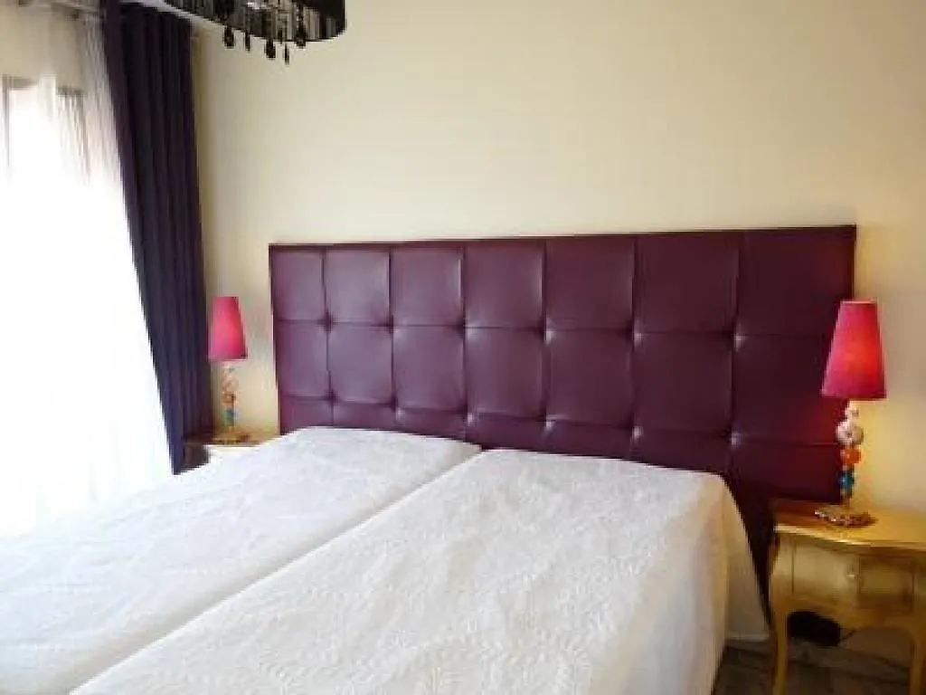 Fleuris Purple Apartment Cannes 0*,